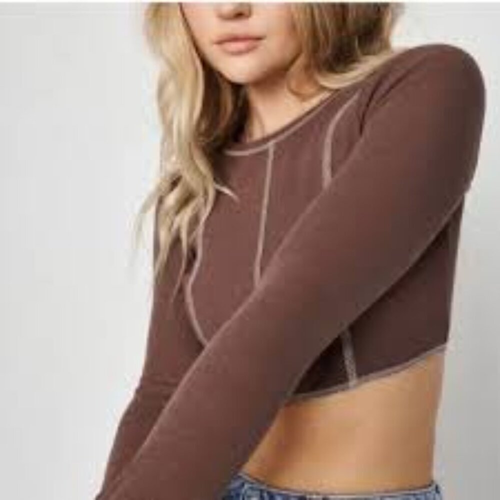 Y2K Garage Kylie exposed seams brown fitted long sleeve crop top streetwear
